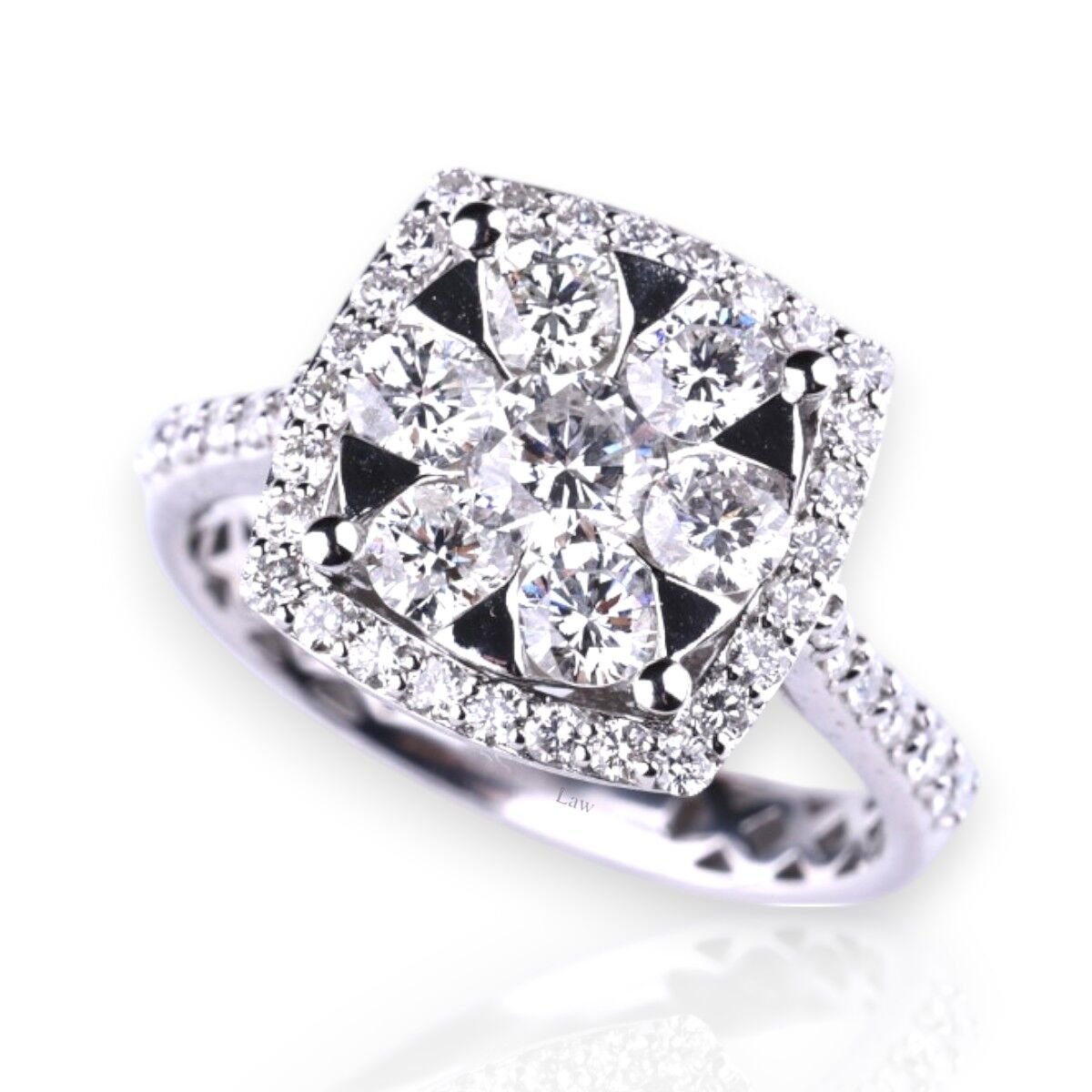 1,57 Karat Pırlanta Kenar Taşlı Magic Yüzük