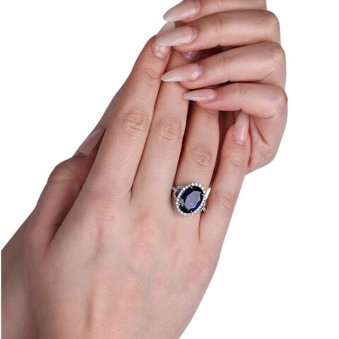 7,47 Karat Pırlantalı Safir Yüzük E F Renk
