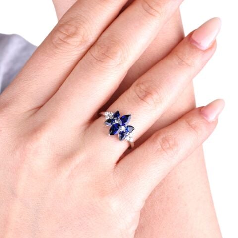 1,92 Karat Pırlantalı Safir Yüzük E F Renk