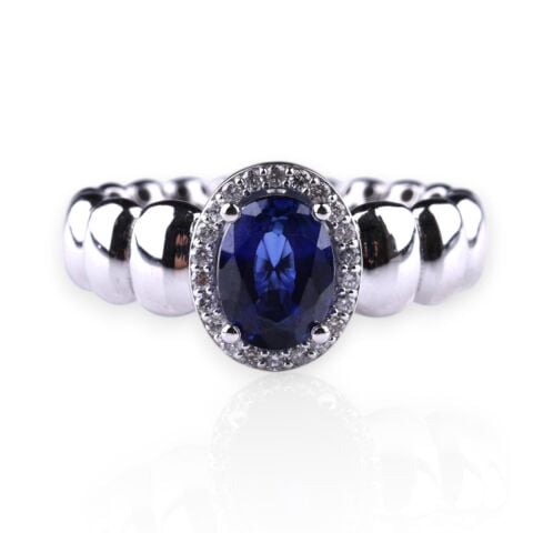 1,79 Karat Pırlantalı Safir Yüzük E F Renk IDL Sertifika