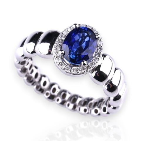 1,79 Karat Pırlantalı Safir Yüzük E F Renk IDL Sertifika