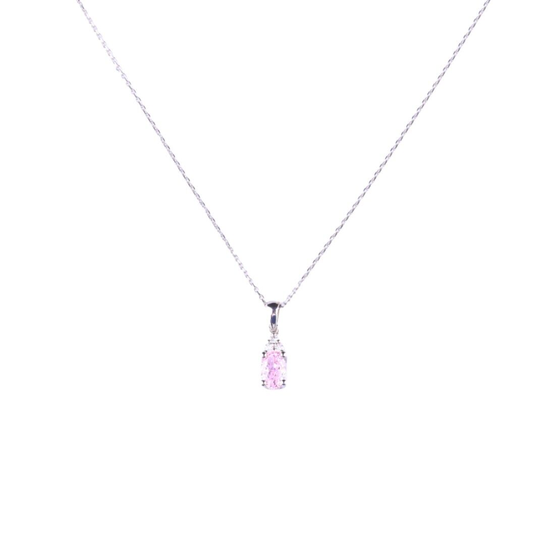 1.00 Karat Pırlantalı Pembe Safir Kolye