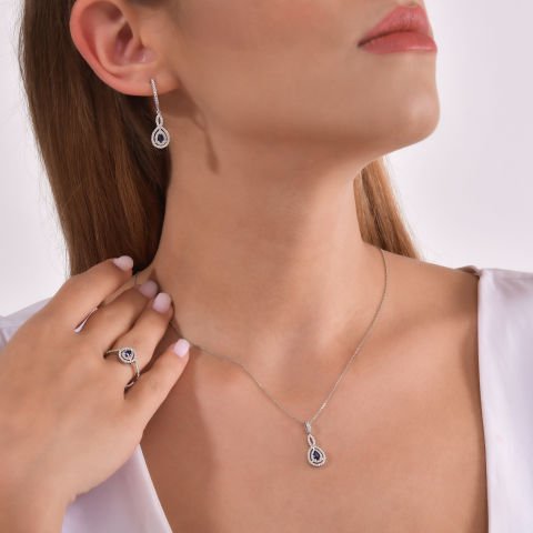 1,08 Karat Pırlantalı Safir Küpe