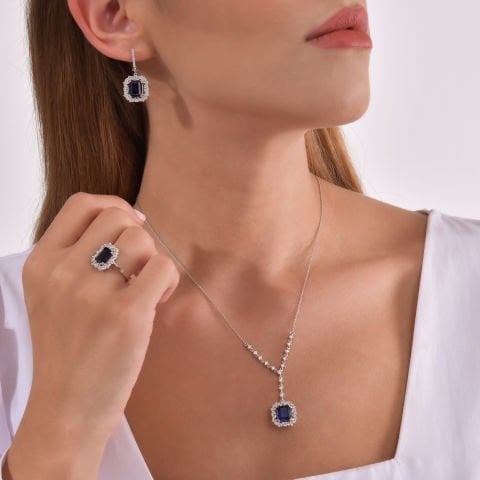 3,79 Karat Pırlantalı Safir Kolye