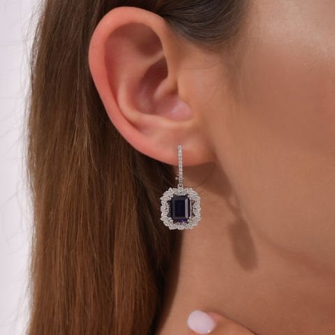 6,39 Karat Pırlantalı Safir Küpe