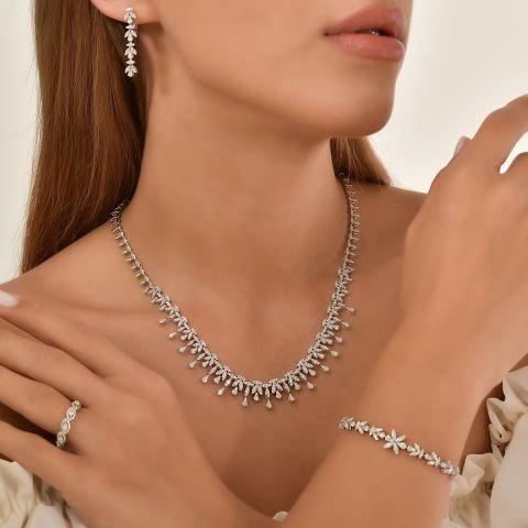 1,03 Karat Pırlanta Fantezi Küpe