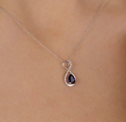 0,55 Karat Pırlantalı Safir Kolye E Renk