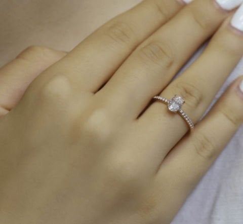0,64 Karat Oval Pırlanta Tektaş Yüzük