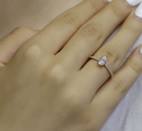0,63 Karat Oval Pırlanta Tektaş Yüzük